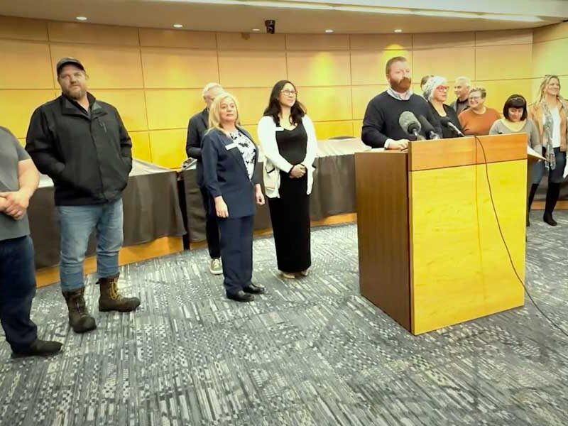 VIDEO: Mayor Schilling, Burien business owners slap back at Sheriff, share concerns over lack of camping enforcement at press conference