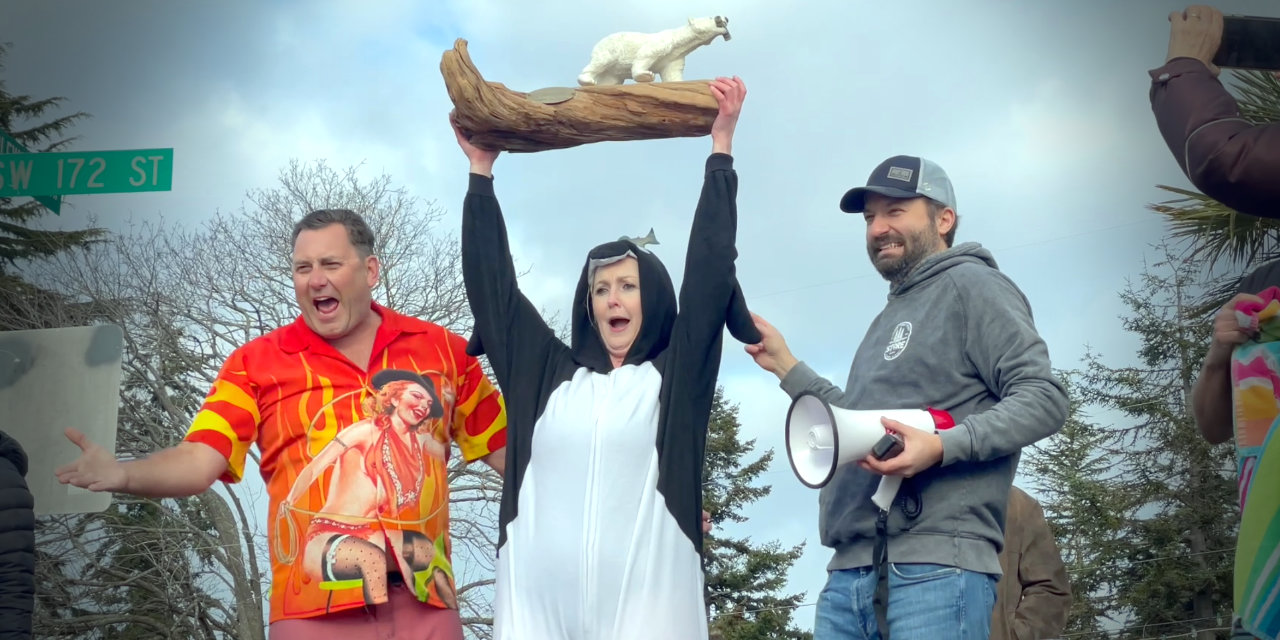 VIDEO: Three Tree Point Polar Bear Plunge rings in 2025 with tradition ...