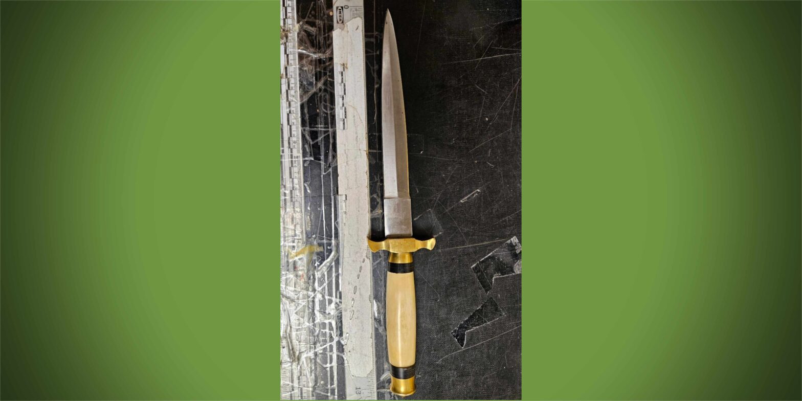 Burien Police arrest suspect accused of making threats with knife - The ...