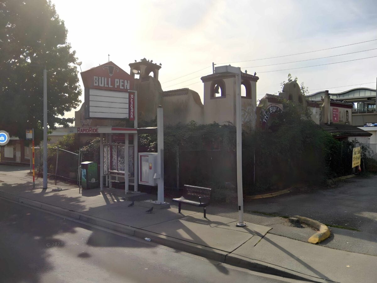 SKM BullpenPubSeaTac26