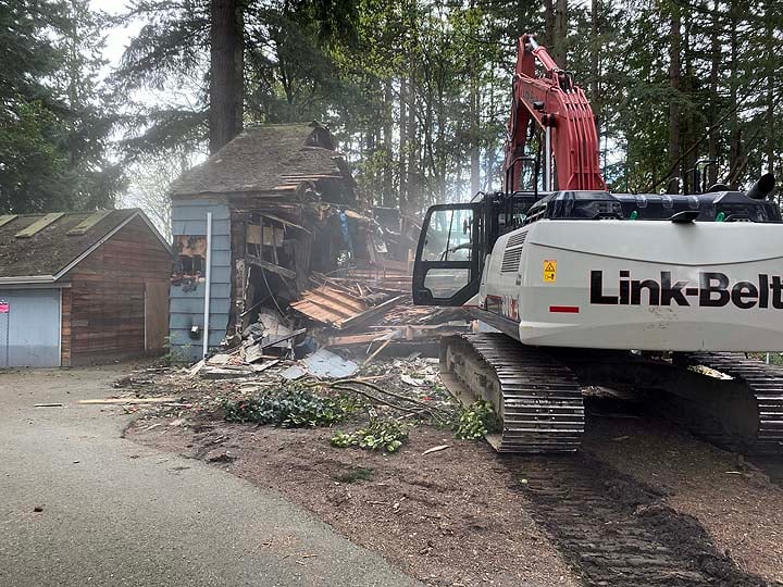 DottieHarperHouseDemo IMG 3167