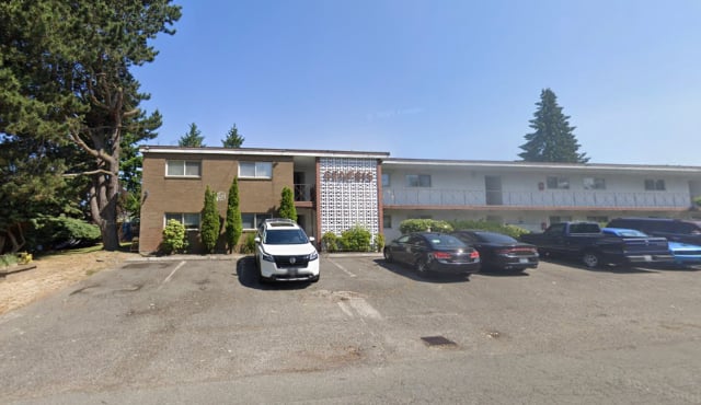 GenesisApartmentsBurienStreetView