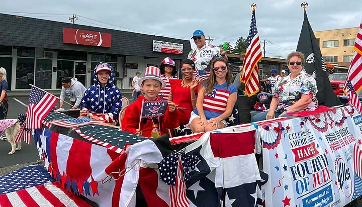BurienElks4thOfJulyParade26 02
