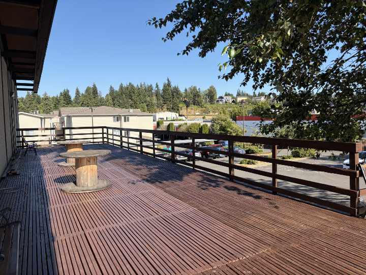 BurienElksDeck IMG 2497 720
