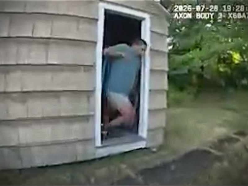 VIDEO: Burglary in Burien leads deputies to stolen car, wild chase through SeaTac and Tukwila